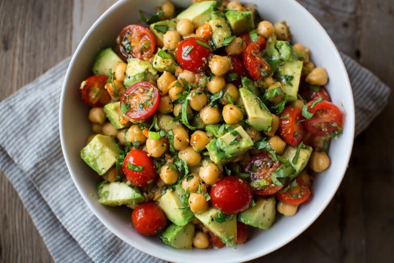Easy Chickpea Avocado Salad: The Lazy Person’s Power Meal