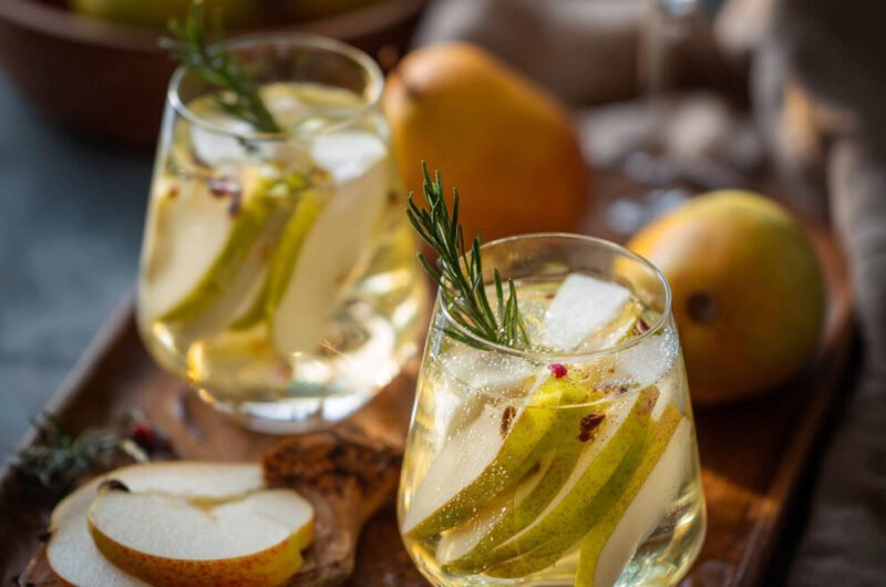 Fall White Sangria with Apples and Pears Recipe